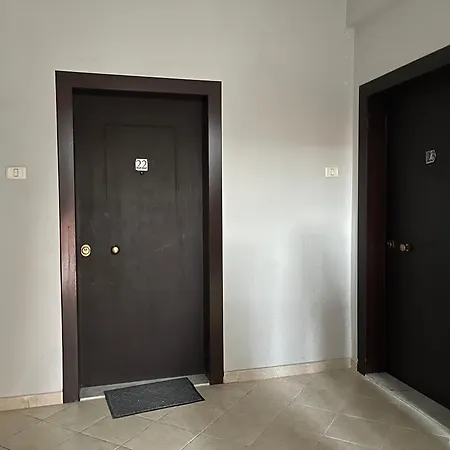 - Private 3 فندق مبيت وإفطار