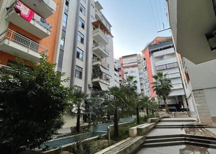 - Private 3 Nocleg ze śniadaniem 3*