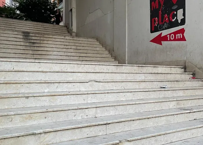 - Private 3 Bed & Breakfast Tirana